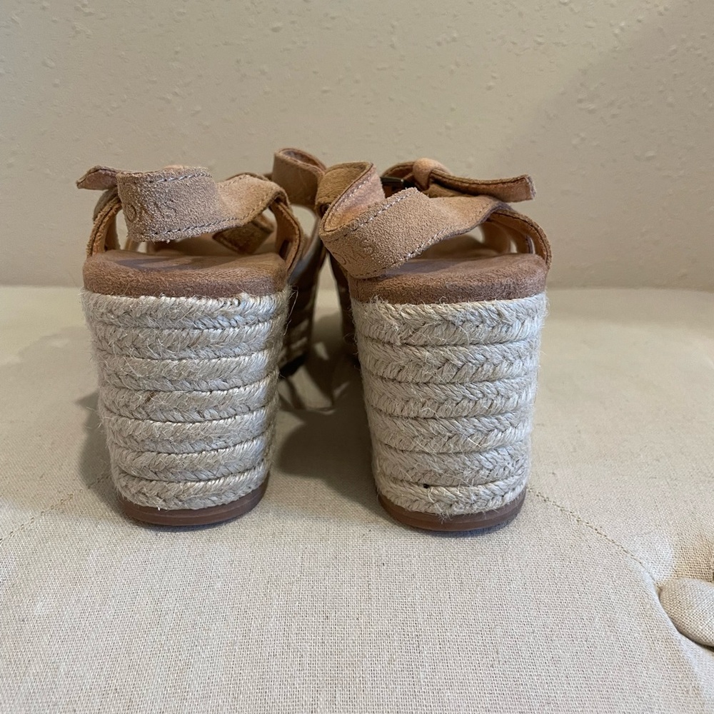 Toms Suede Platform Wedge Sandals - Picture 6 of 16